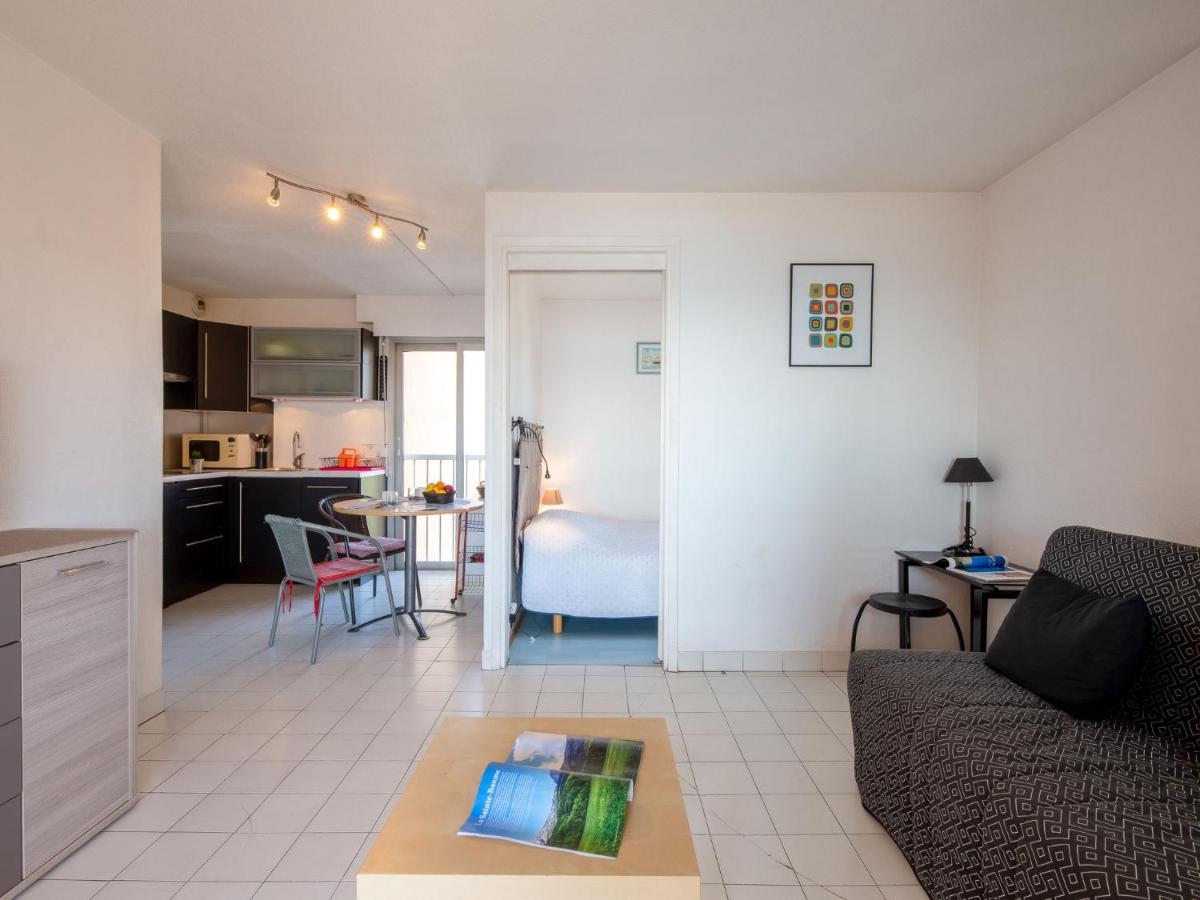 Apartment Le Capitole-3 By Interhome Frejus Luaran gambar