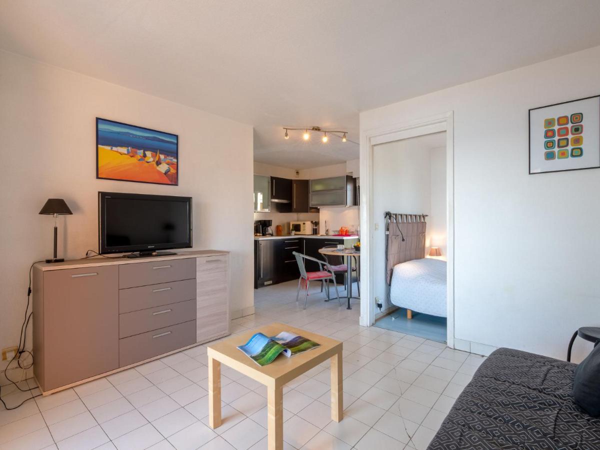 Apartment Le Capitole-3 By Interhome Frejus Luaran gambar